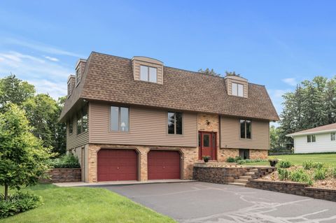 4824 Eriks Boulevard Eagan MN 55122