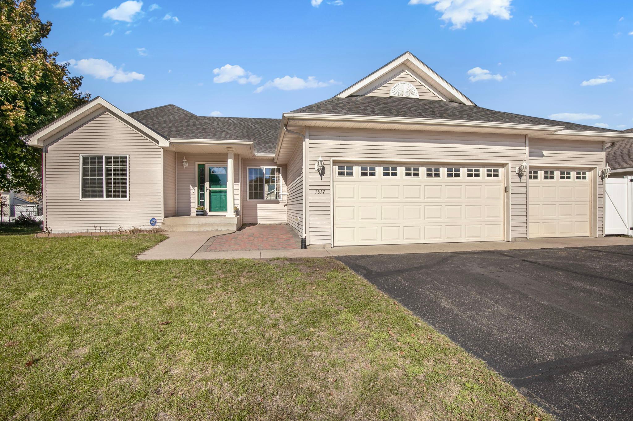 1517 Camden Woods Terrace