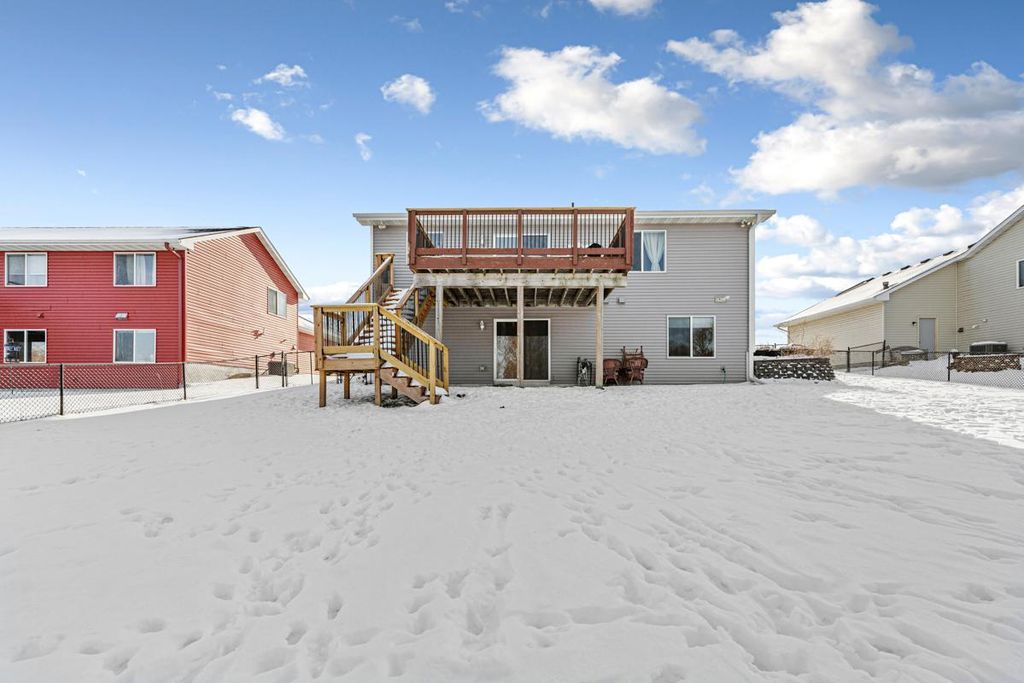 Photo of 822 Heritage Drive SW, Lonsdale, MN 55046 (MLS # 7001025)