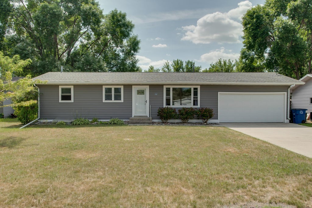 Photo of 429 Brook Avenue, Moorhead, MN 56560 (MLS # 7138240)