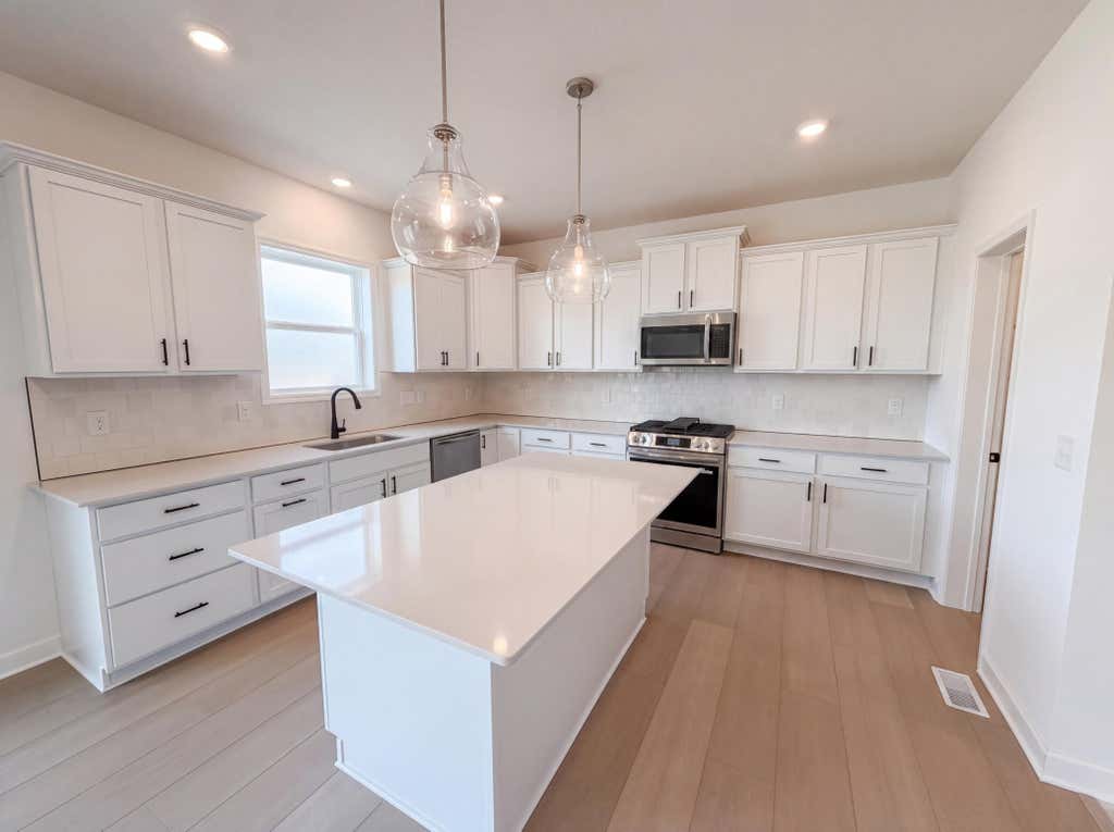 Photo of 8227 Large Avenue NE, Otsego, MN 55301 (MLS # 7131705)