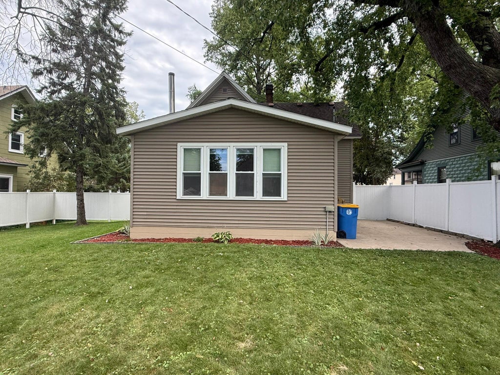 Photo of 422 Chestnut Avenue, Owatonna, MN 55060 (MLS # 7136431)