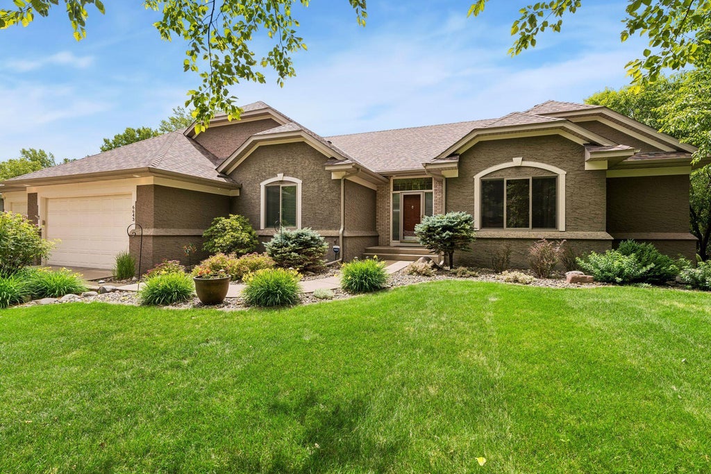 Photo of 6643 Sherman Lake Road, Hugo, MN 55038 (MLS # 7136731)