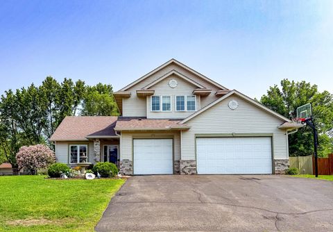 20724 Hurley Avenue Lakeville MN 55044
