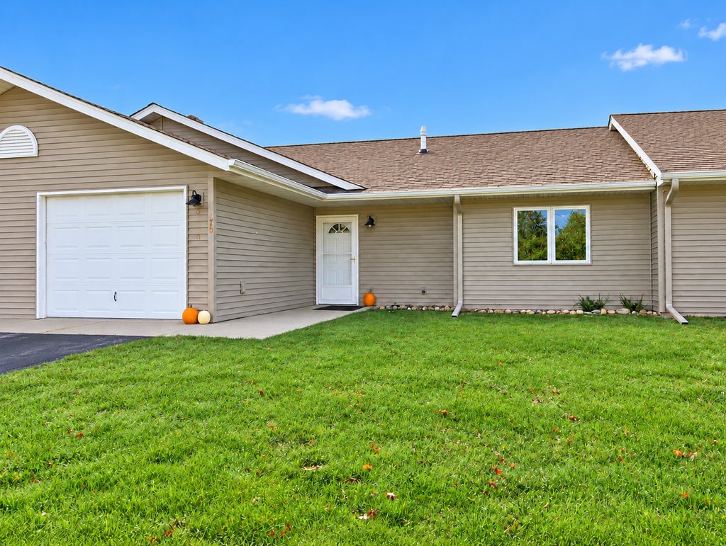 Photo of 970 Portland Street, Villard, MN 56385 (MLS # 7153122)
