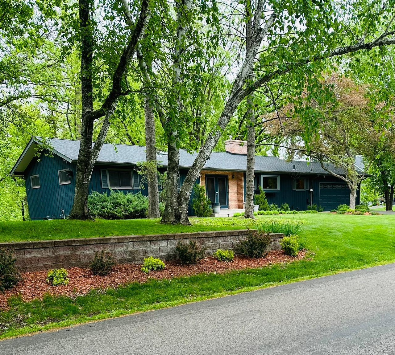 443 Salem Place