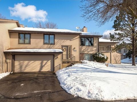 14686 Embry Path Apple Valley MN 55124