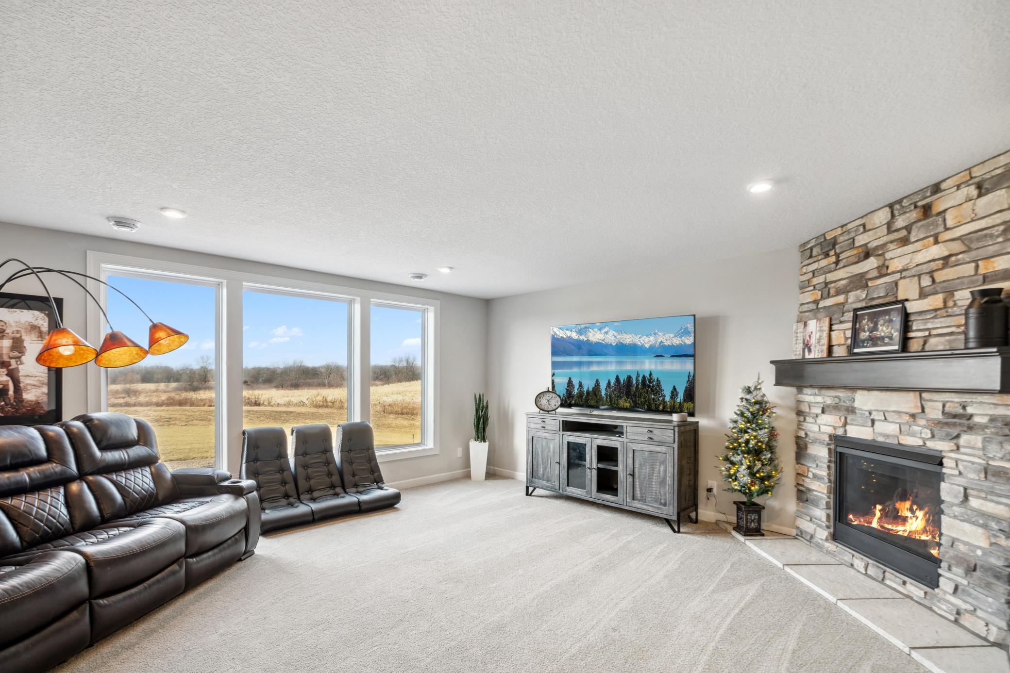 Forest Lake, Minnesota, 55025, United States, 6 Bedrooms Bedrooms, ,5 BathroomsBathrooms,Residential,Active,2031414