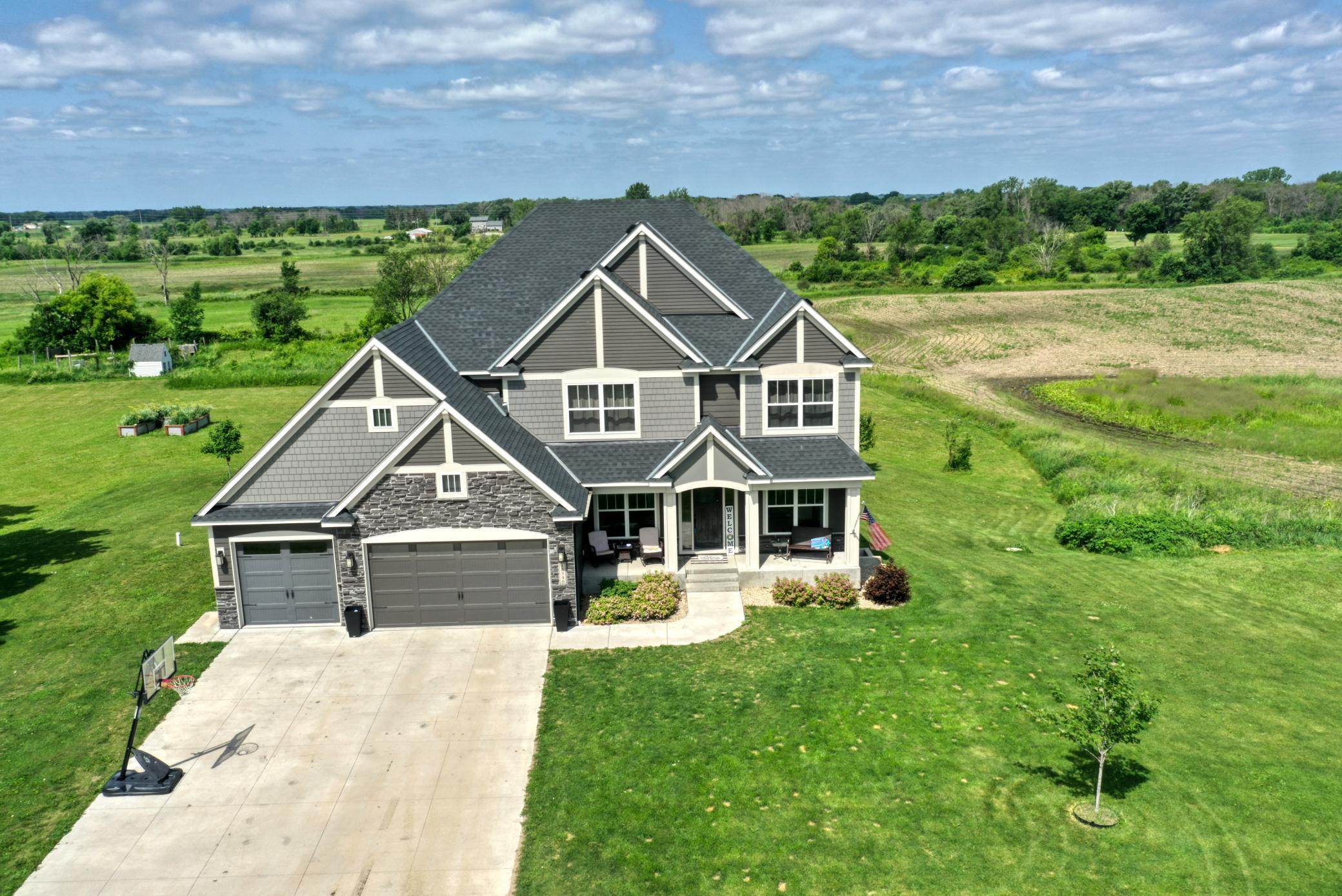 Forest Lake, Minnesota, 55025, United States, 6 Bedrooms Bedrooms, ,5 BathroomsBathrooms,Residential,Active,2031414