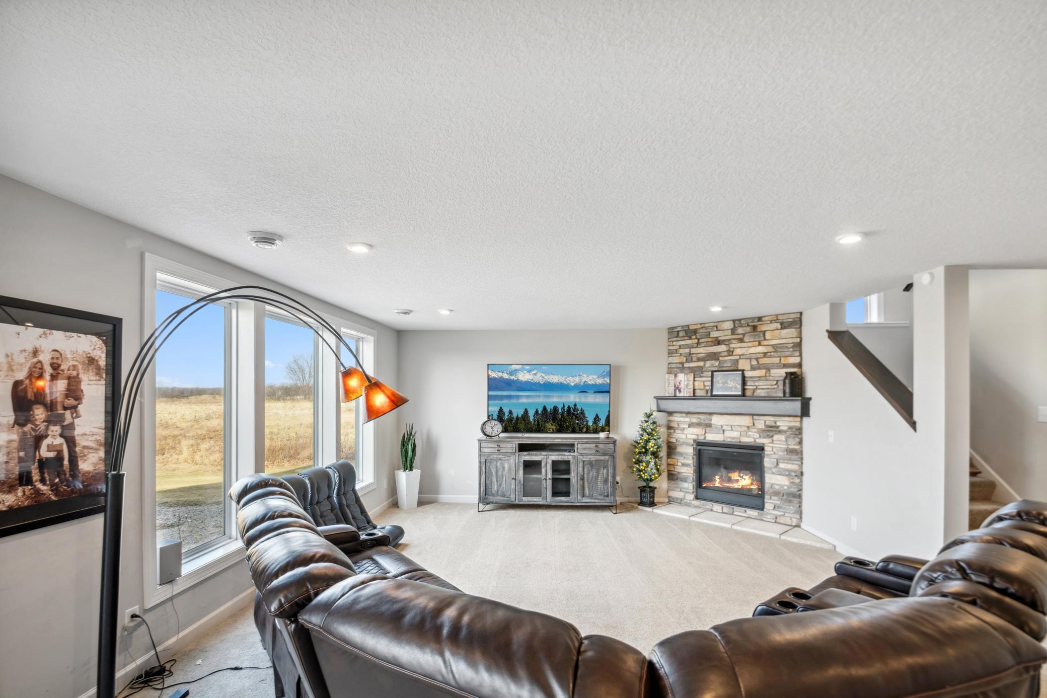 Forest Lake, Minnesota, 55025, United States, 6 Bedrooms Bedrooms, ,5 BathroomsBathrooms,Residential,Active,2031414