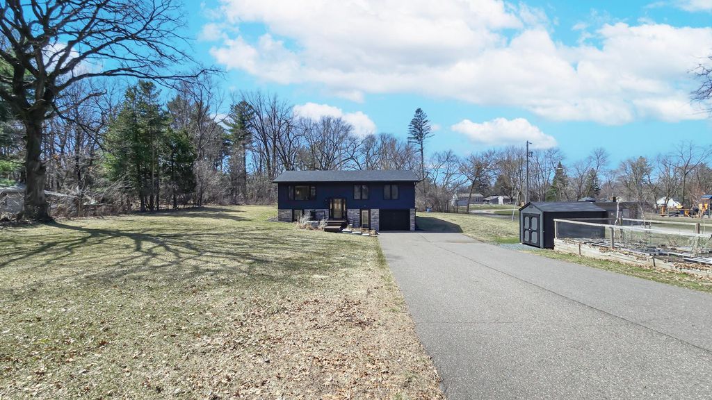 Photo of 1130 Hallam Avenue N, Mahtomedi, MN 55115 (MLS # 7060344)