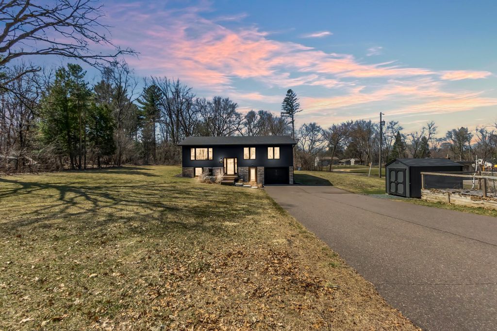 Photo of 1130 Hallam Avenue N, Mahtomedi, MN 55115 (MLS # 7060344)
