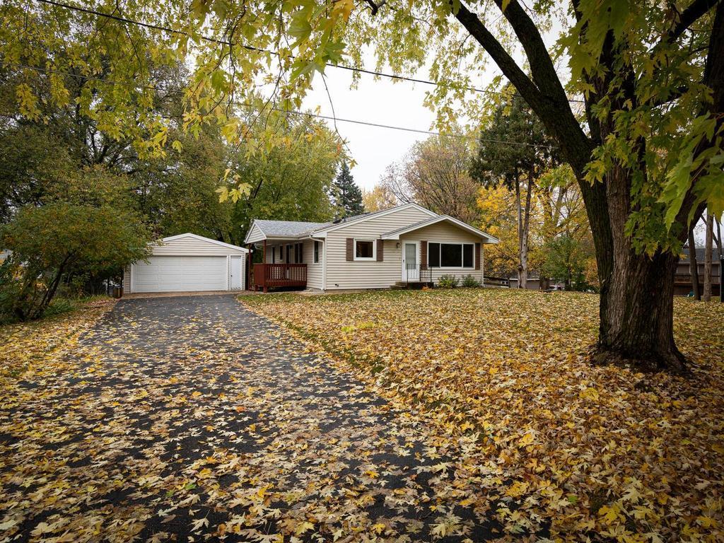 Photo of 4950 Dakota Street SE, Prior Lake, MN 55372 (MLS # 7166277)