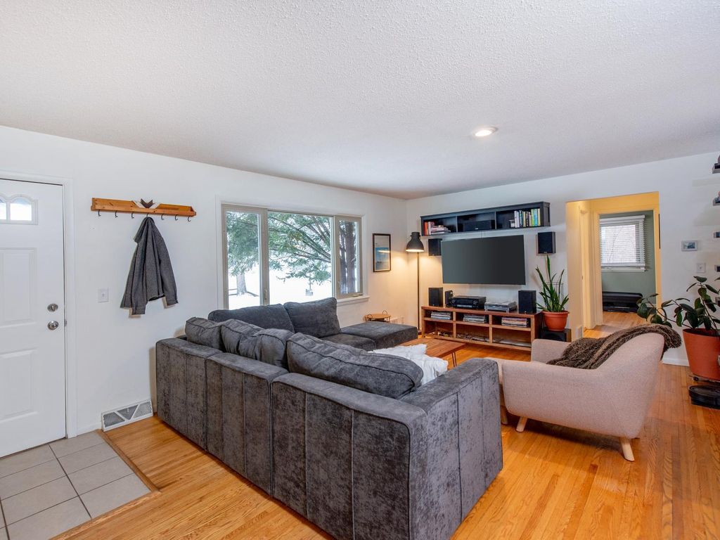 Photo of 10341 Clinton Avenue S, Bloomington, MN 55420 (MLS # 7003836)