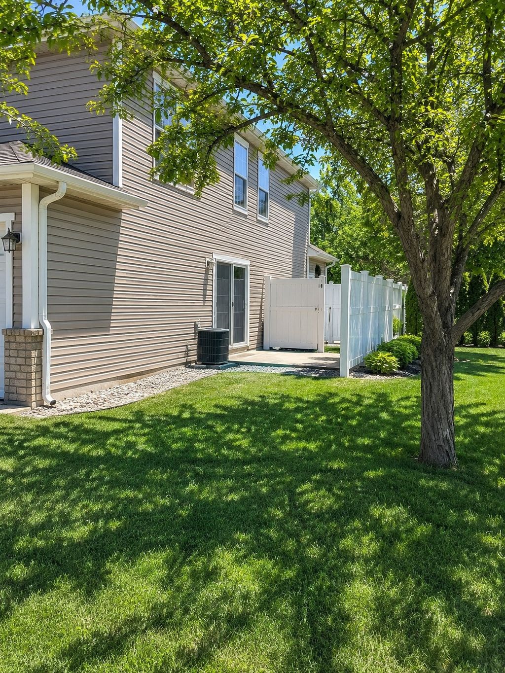 Photo of 15827 Fleet Trail, Apple Valley, MN 55124 (MLS # 7081280)