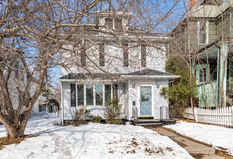 Photo of 4723 W 6th Street, Duluth, MN 55807 (MLS # 7031439)