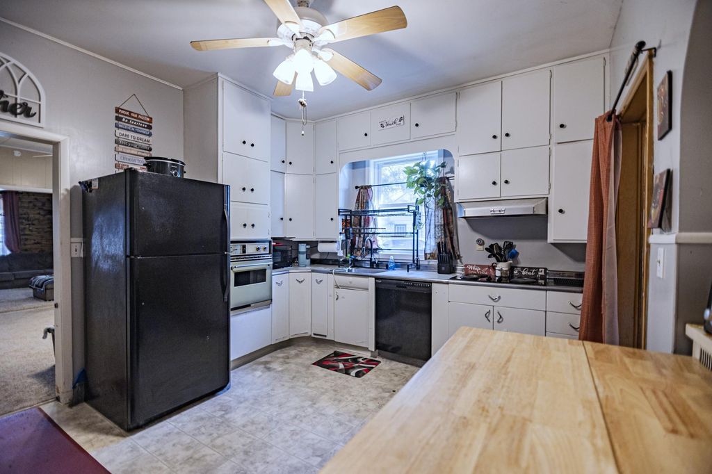 Photo of 213 Baker Street N, Deer Creek, MN 56527 (MLS # 7018328)