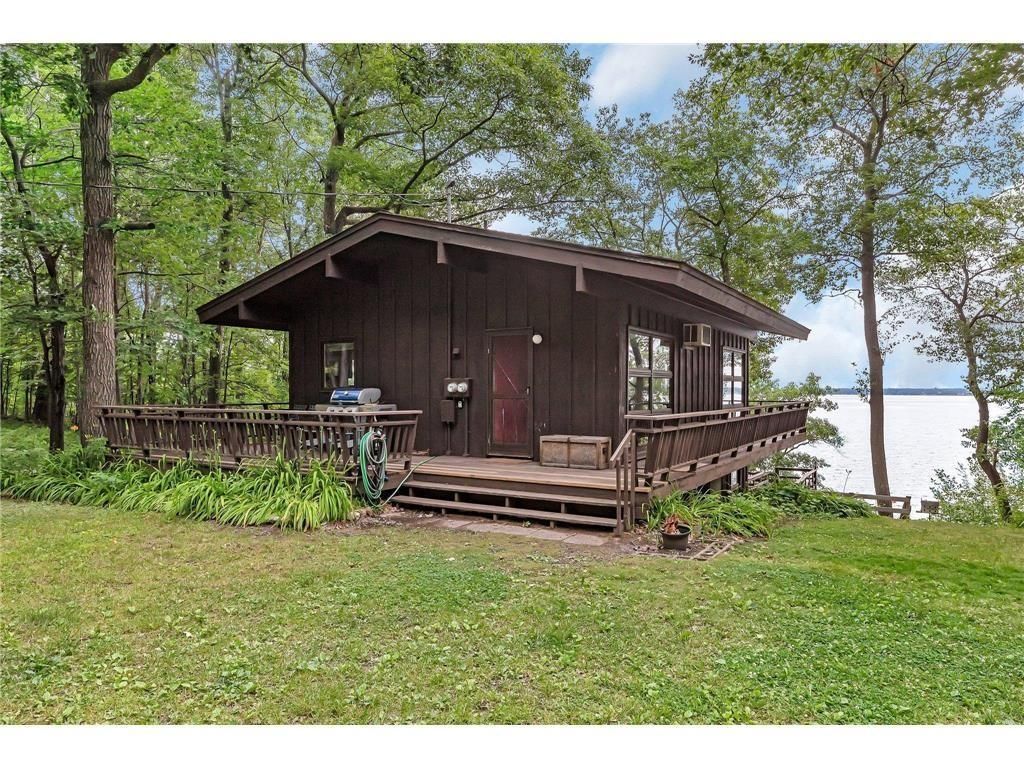 Photo of 9968 Sunrise Over Gull Lane SW, Nisswa, MN 56468 (MLS # 7023530)