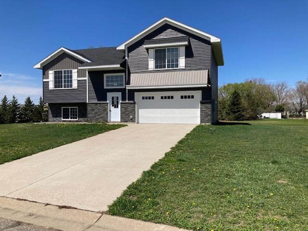 Photo of 828 Poplar Drive SE, Kimball, MN 55353 (MLS # 7064006)