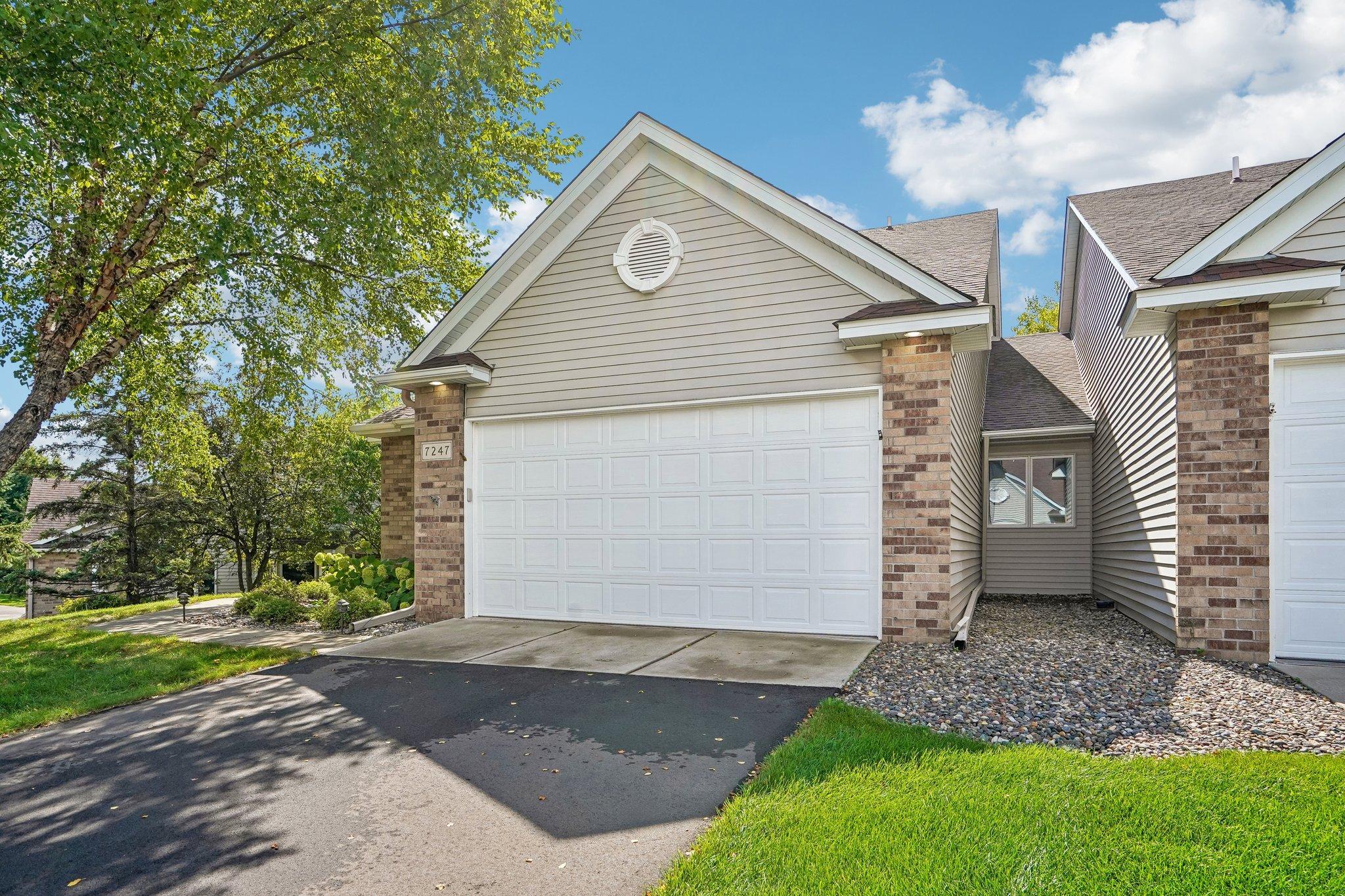 7247 Lake Ridge Drive