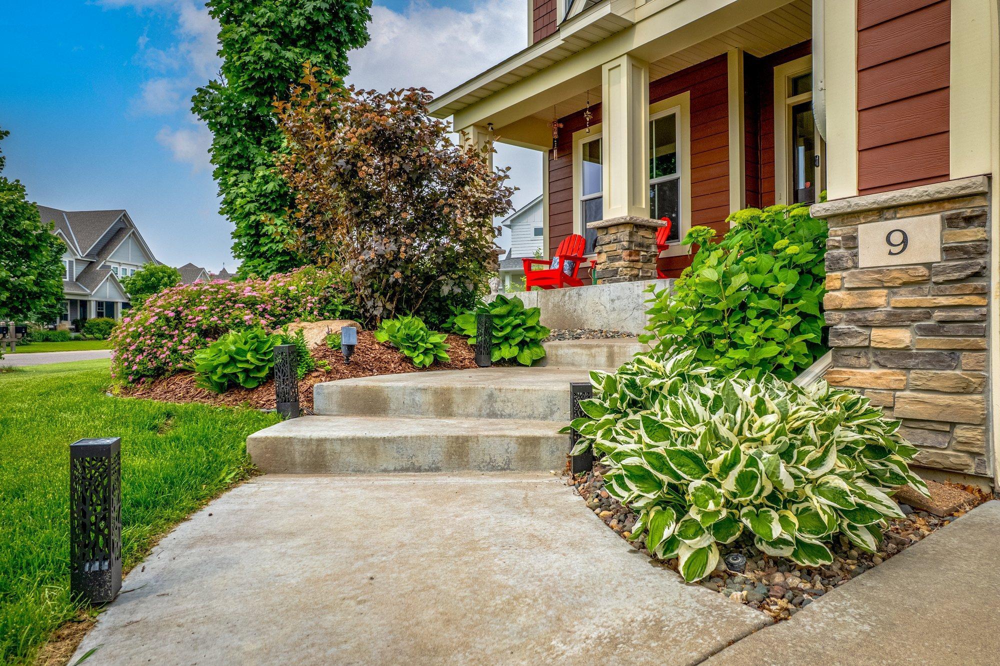 9 Rapp Farm Boulevard