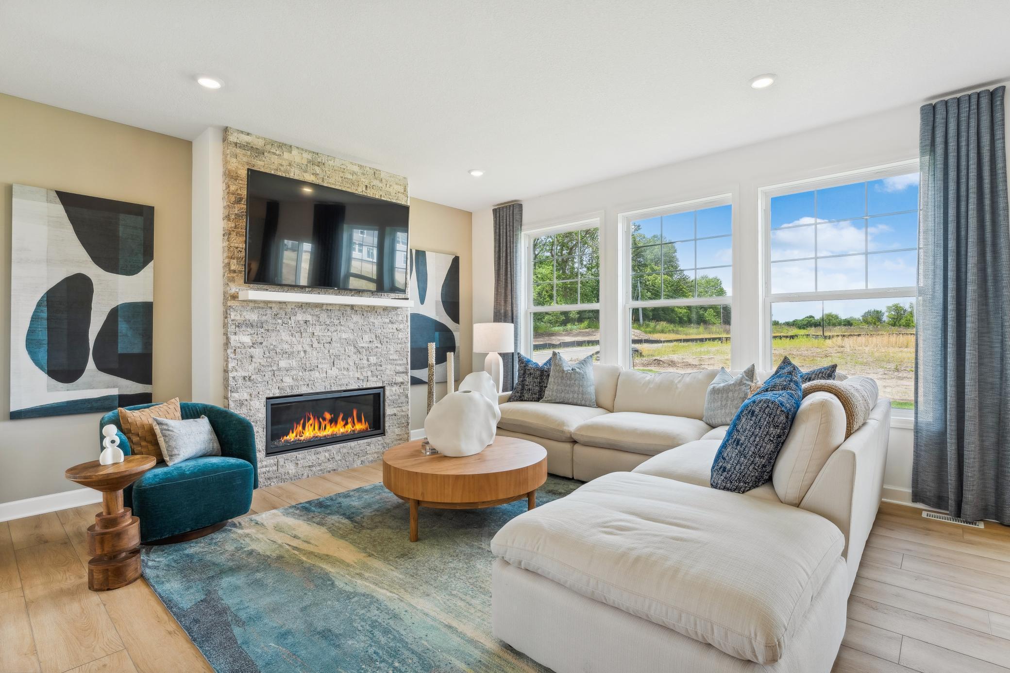 8692 Periwinkle Boulevard