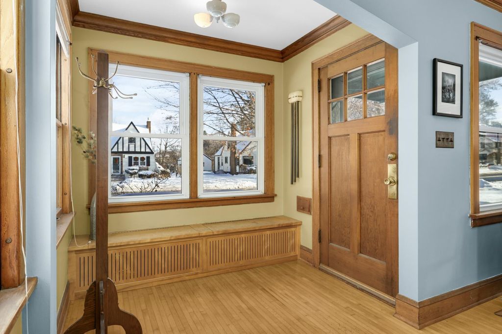 Photo of 1053 Smith Avenue S, West Saint Paul, MN 55118 (MLS # 6822069)