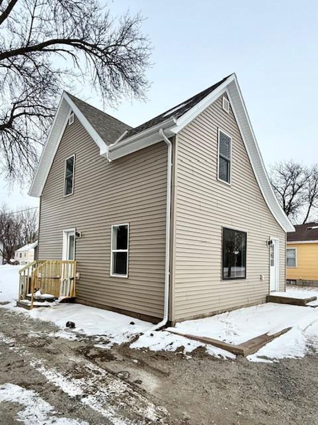 Photo of 515 E Spring Street, Redwood Falls, MN 56283 (MLS # 7009749)