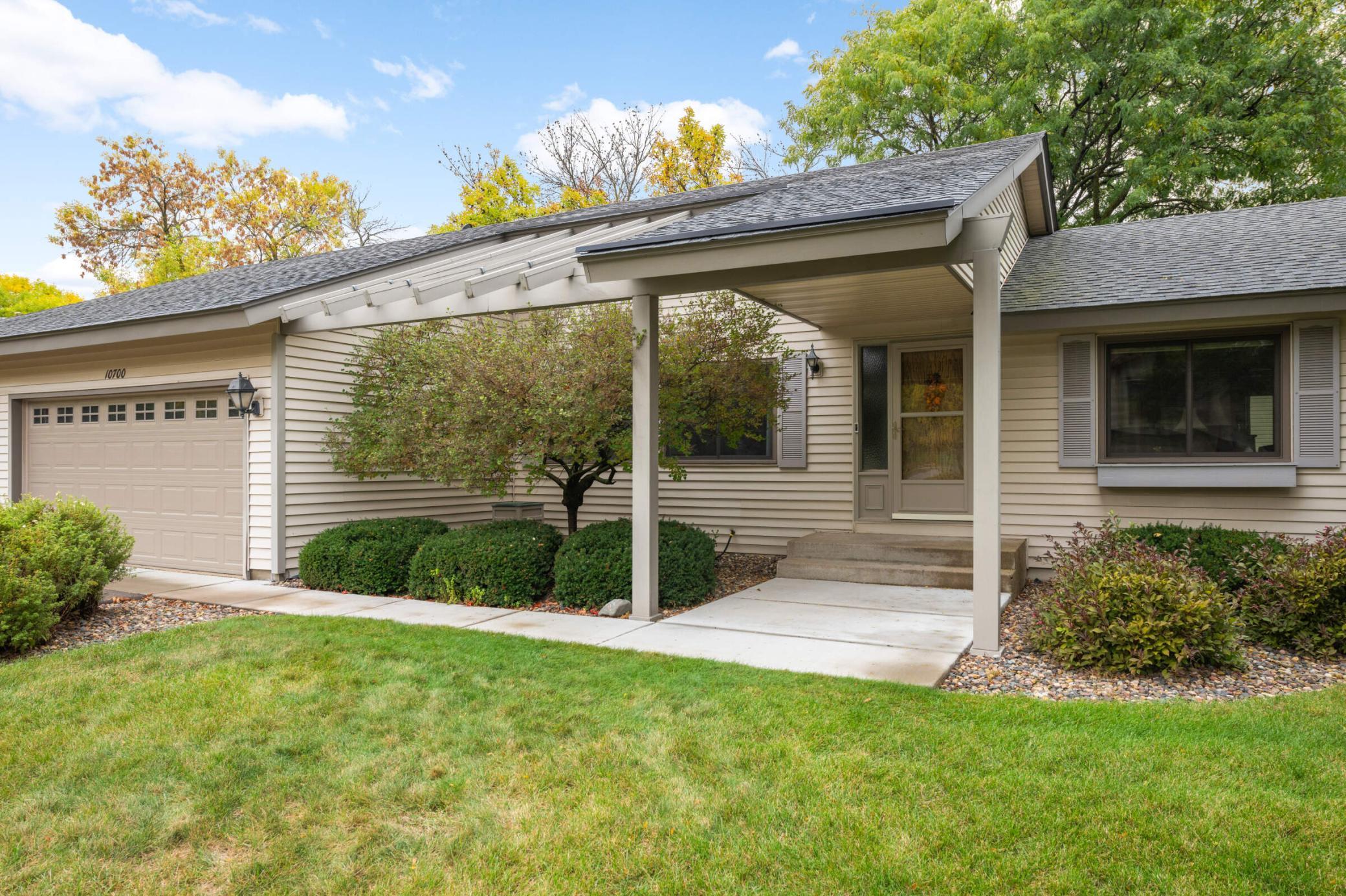 10700 Aquila Avenue S