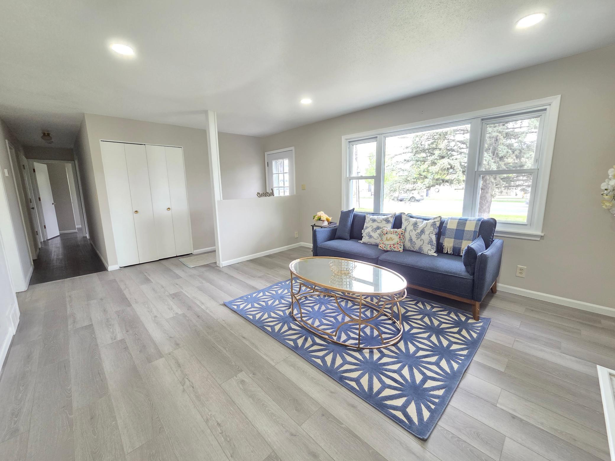 5201 W 84th Street