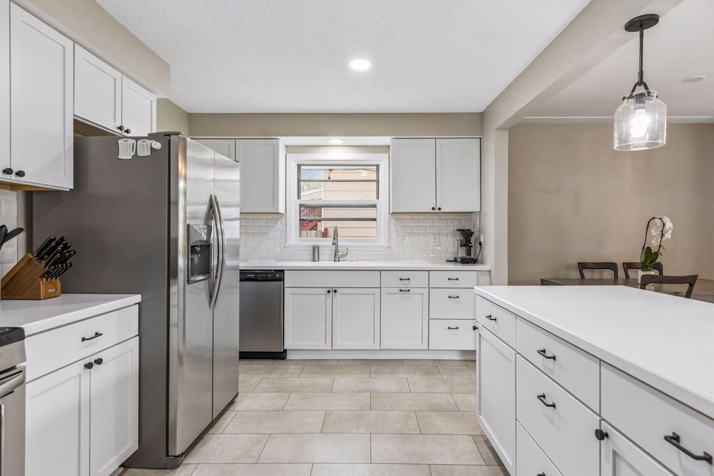 Photo of 5116 Millpond Place, Edina, MN 55436 (MLS # 7065423)