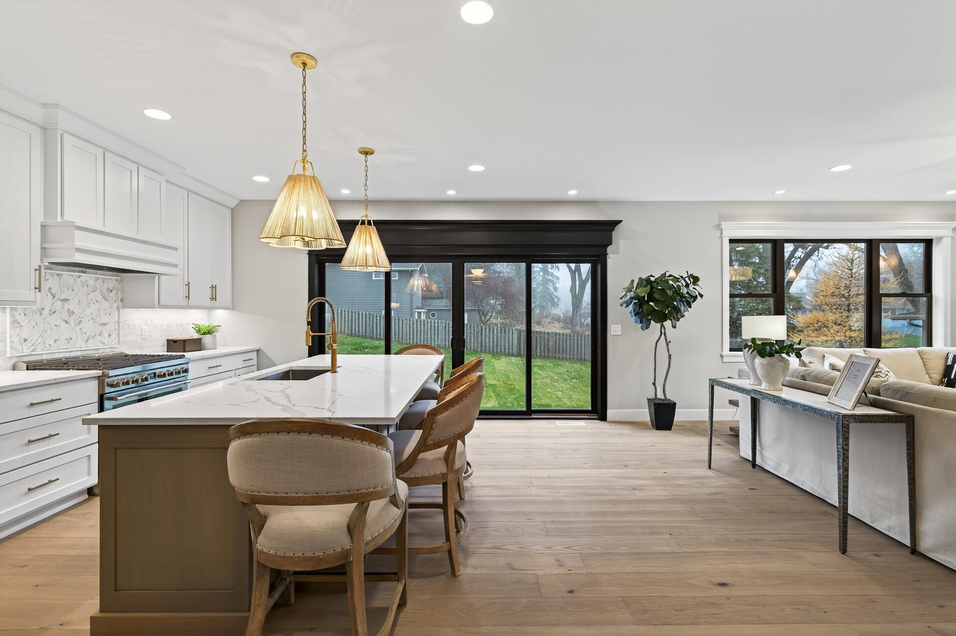 5319 Glenwood Avenue