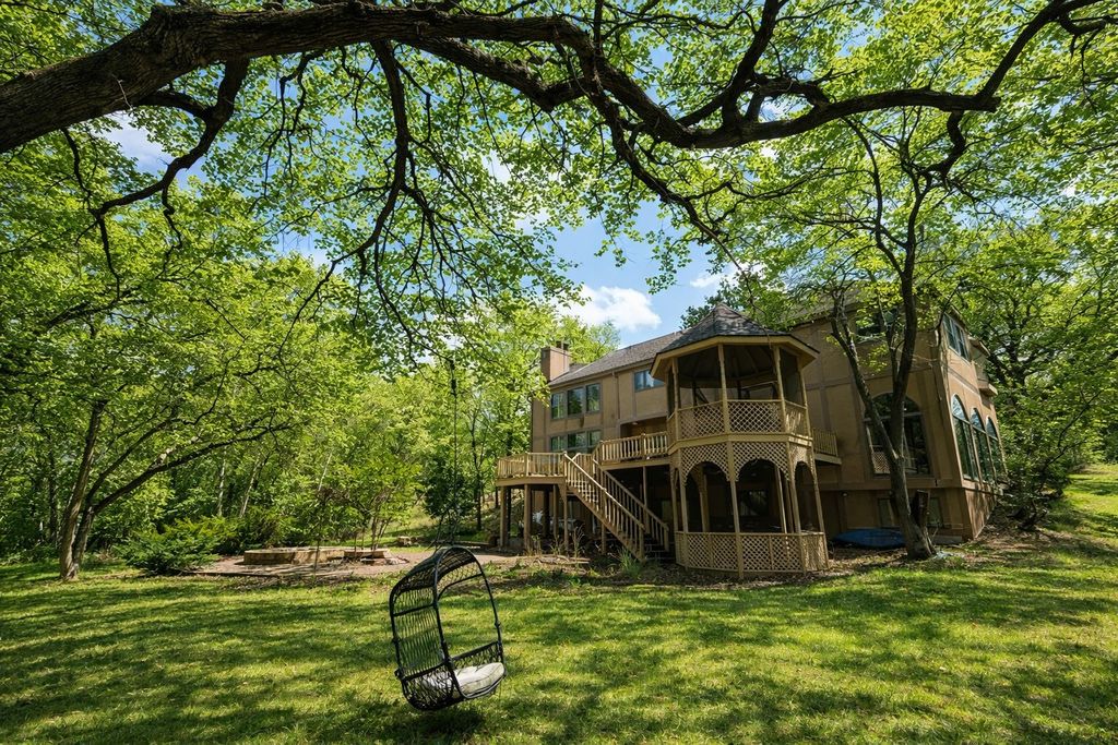 Photo of 2715 Park Drive, Saint Cloud, MN 56303 (MLS # 7067324)