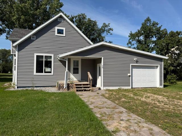 Photo of 118 4th Street S, Greenbush, MN 56726 (MLS # 7152750)