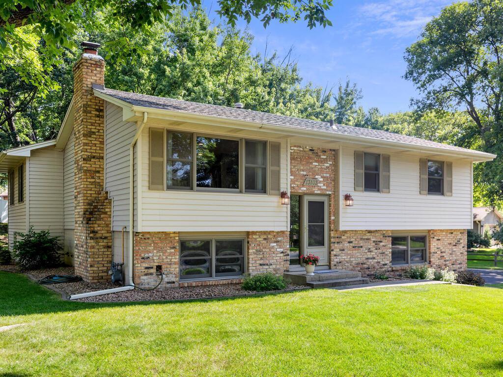 13103 Parkwood Drive
