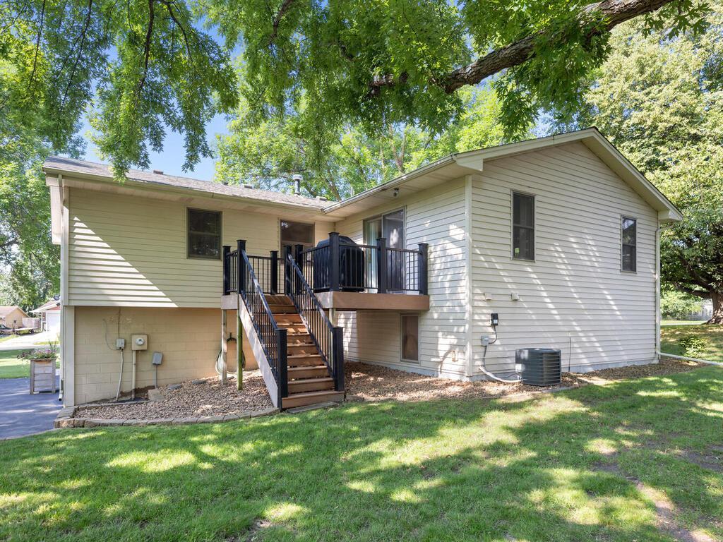 13103 Parkwood Drive