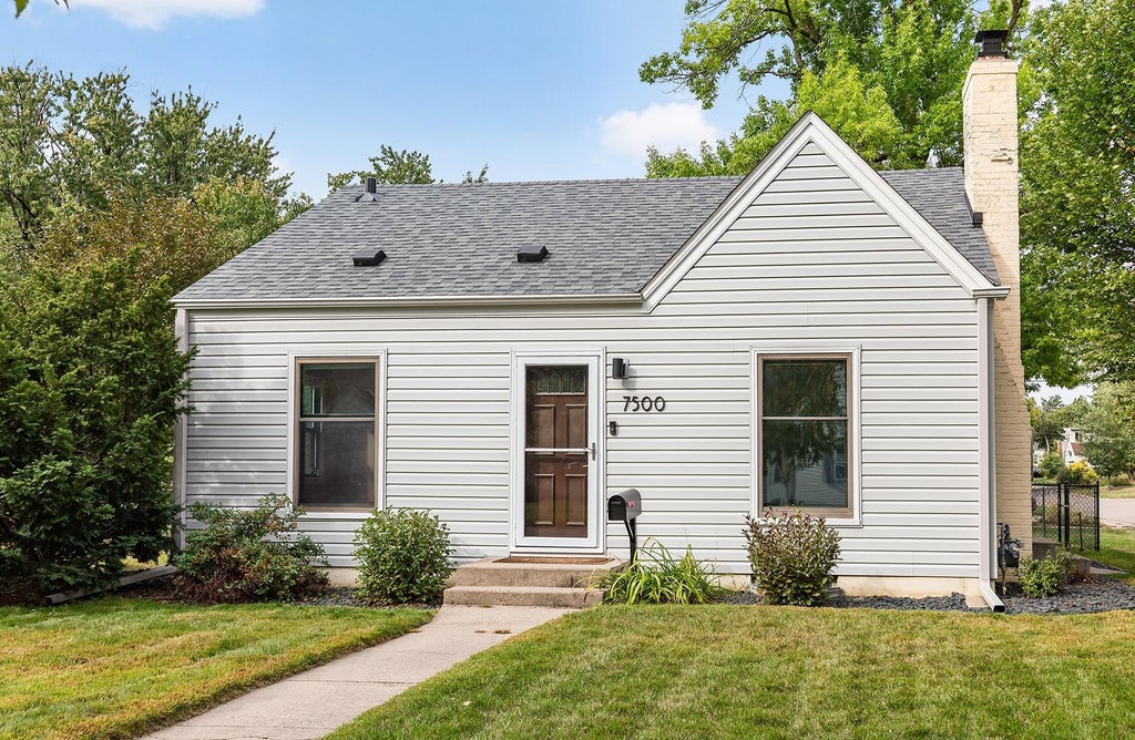 Photo of 7500 3rd Avenue S, Richfield, MN 55423 (MLS # 7144785)