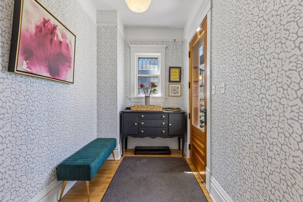 Photo of 2829 Irving Avenue S, Minneapolis, MN 55408 (MLS # 7057569)