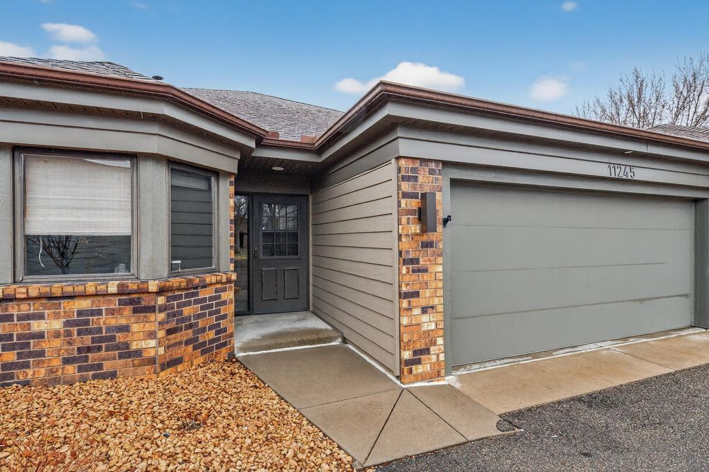 Photo of 11245 57th Avenue N, Plymouth, MN 55442 (MLS # 7056970)