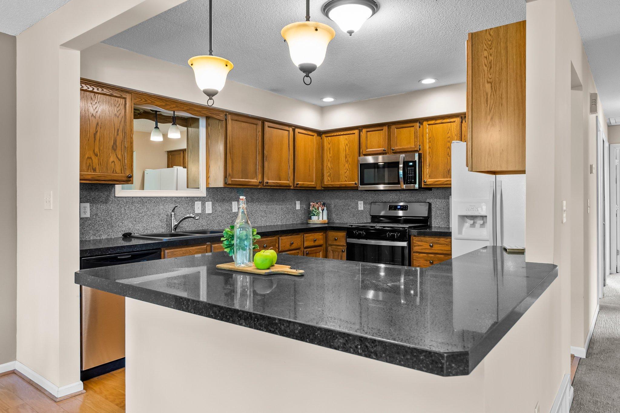 4252 Thornhill Lane