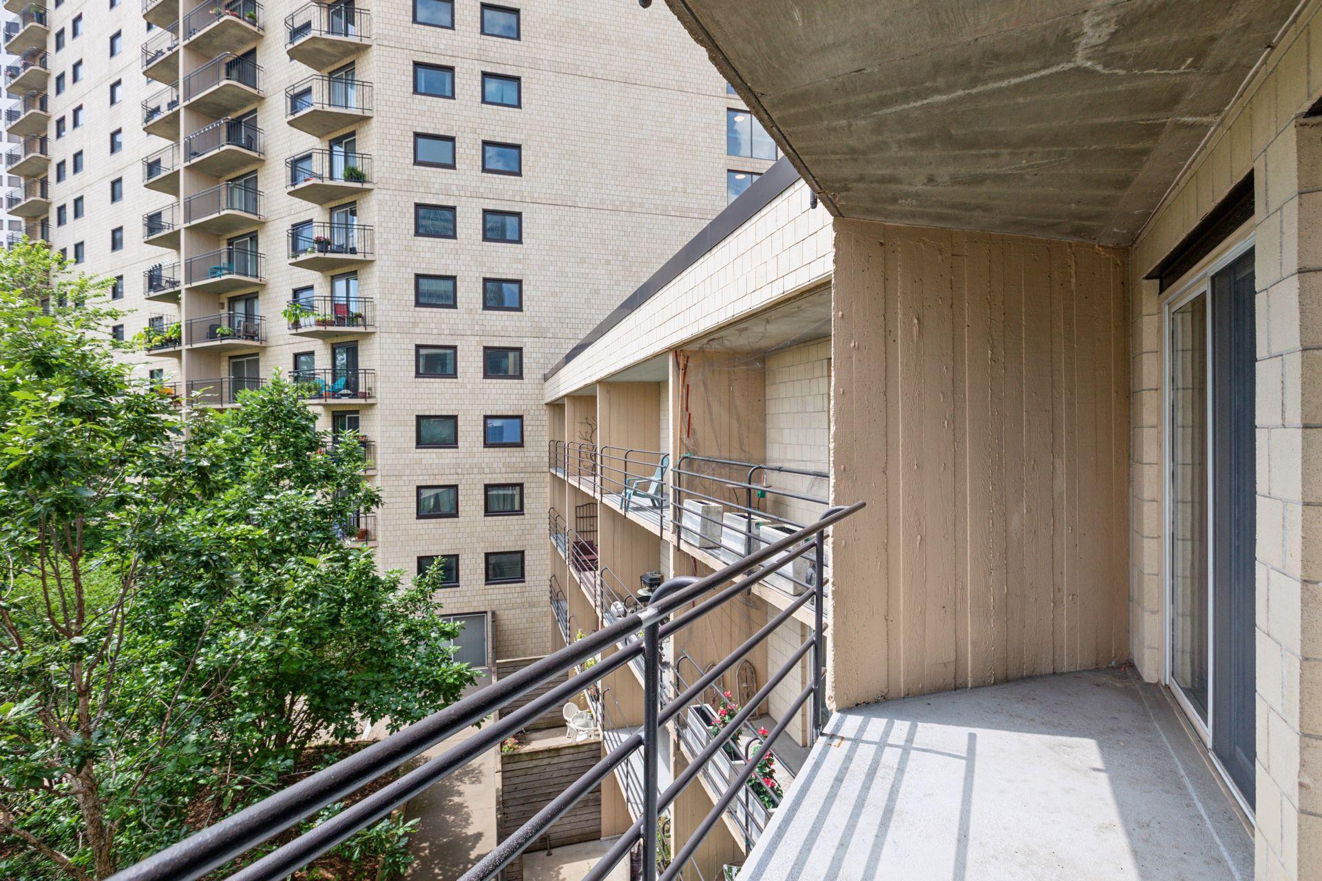 1200 Nicollet Mall 523
