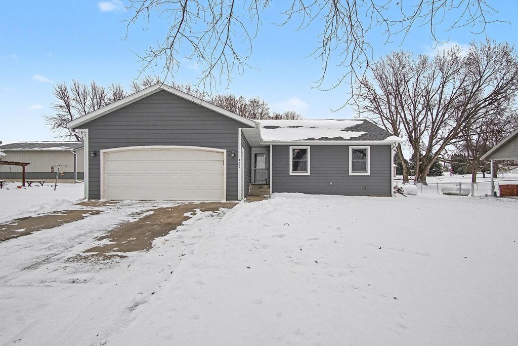 Photo of 406 S 3rd Street, Beaver Creek, MN 56116 (MLS # 6823573)