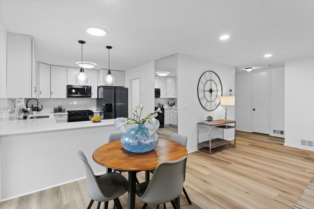 Photo of 2732 Shenandoah Lane N, Plymouth, MN 55447 (MLS # 7031952)