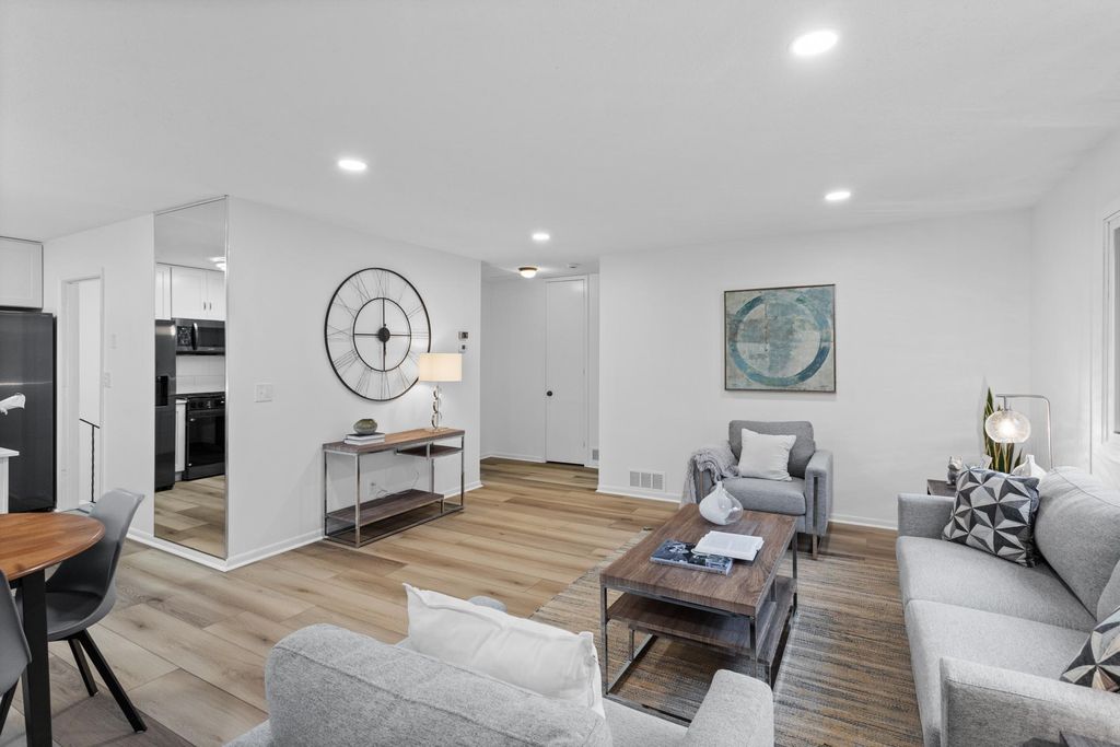 Photo of 2732 Shenandoah Lane N, Plymouth, MN 55447 (MLS # 7031952)