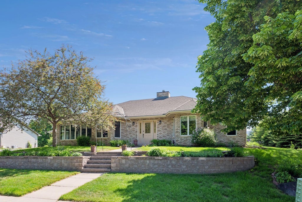 Photo of 700 Spruce Drive, Hudson, WI 54016 (MLS # 7136500)