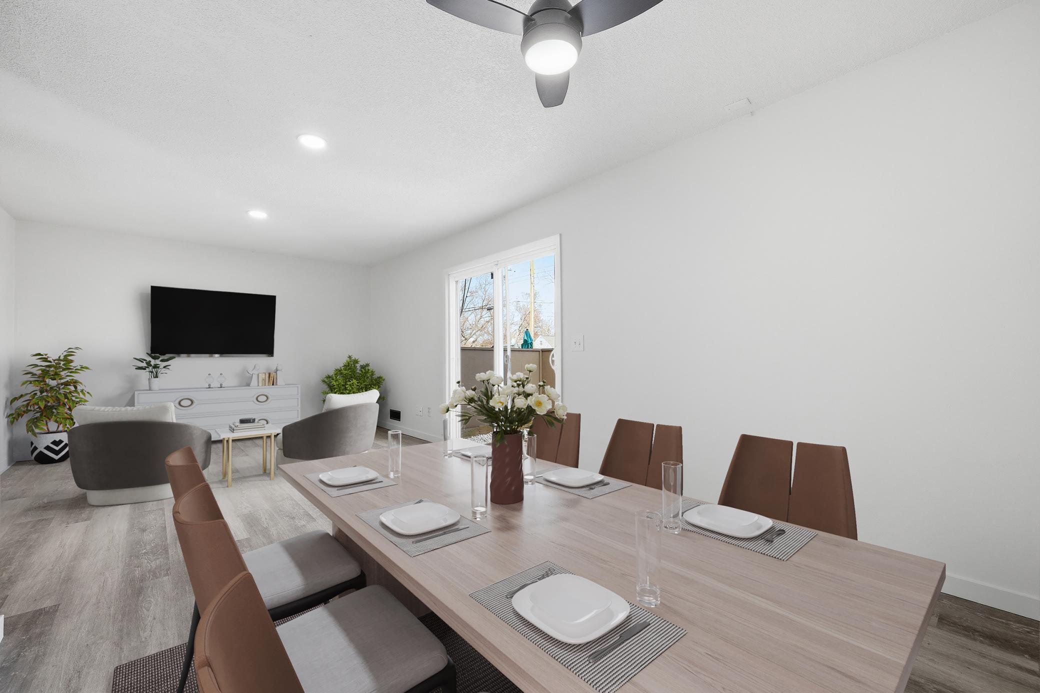 323 E 43rd Street