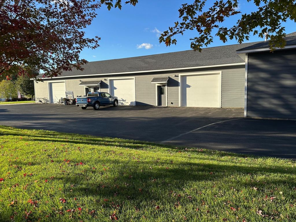 Photo of 160 Market Street S, Shakopee, MN 55379 (MLS # 6809880)