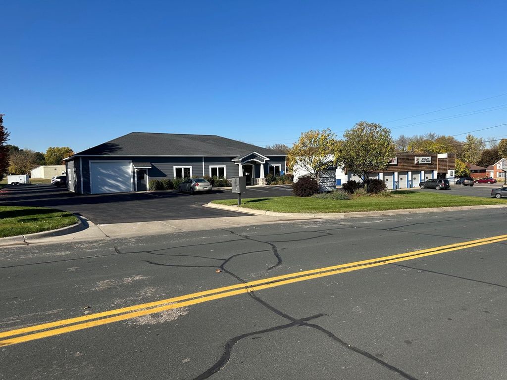 Photo of 160 Market Street S, Shakopee, MN 55379 (MLS # 6809880)