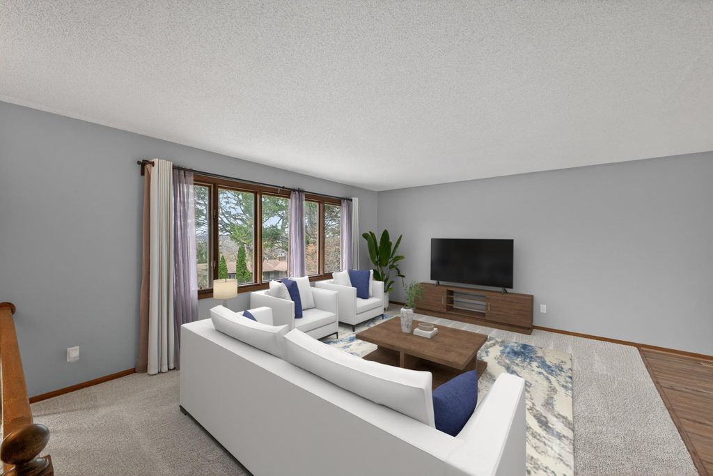 Photo of 641 20th Street NE, Rochester, MN 55906 (MLS # 7047474)