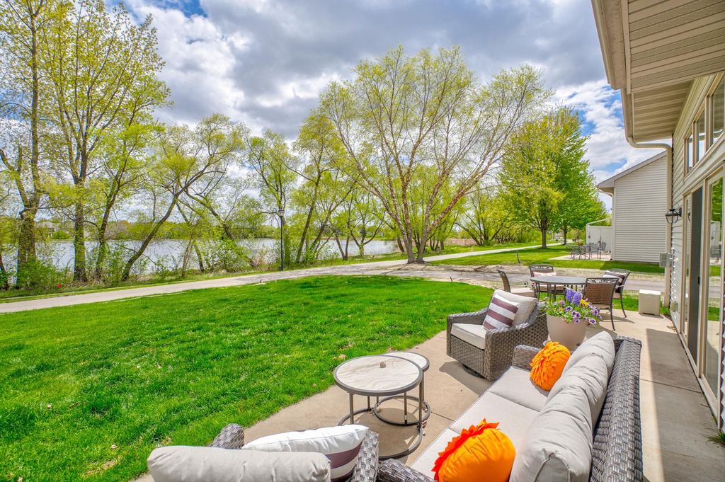 Photo of 16807 Edinburg Way, Lakeville, MN 55024 (MLS # 7062181)